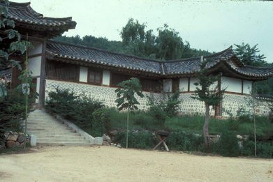 Emperor's Palace.