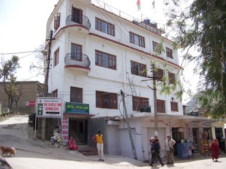 Hotel Lotus Lake, Tso Pema / Rewalsar, India.