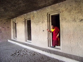 Lamala.