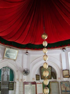 Tomb of Aurangazeb Alamger.