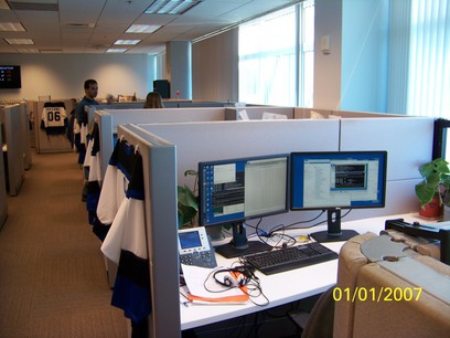New cubicle at CommerceHub.