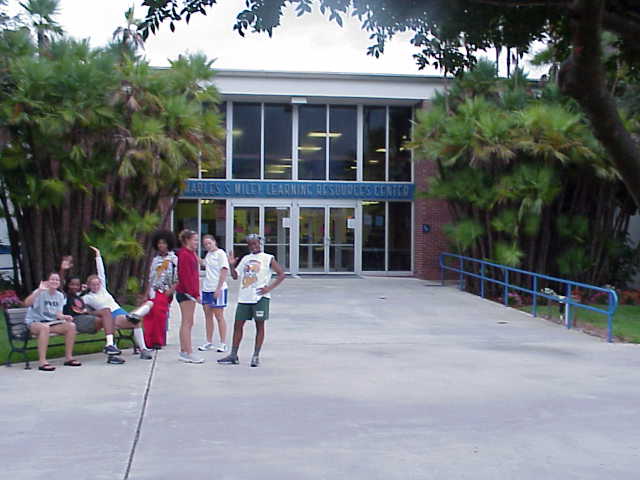 Indian Hill Community College Library.