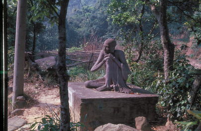 Taiwan statue.