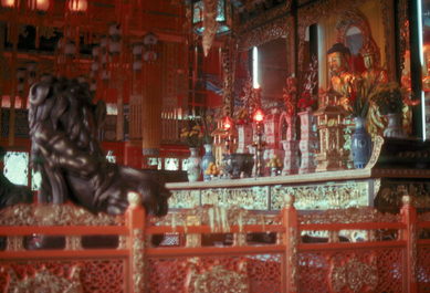 Mantao temple statue.