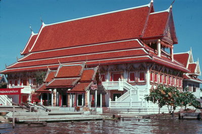 Bangkok water temple.