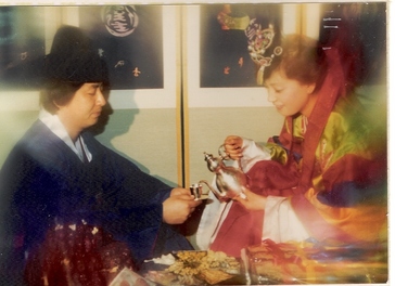 Lt Kim and his wife, So Hee.