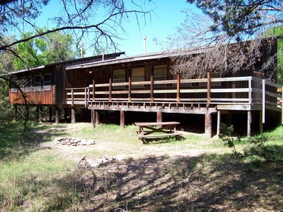 Women's Dorm.